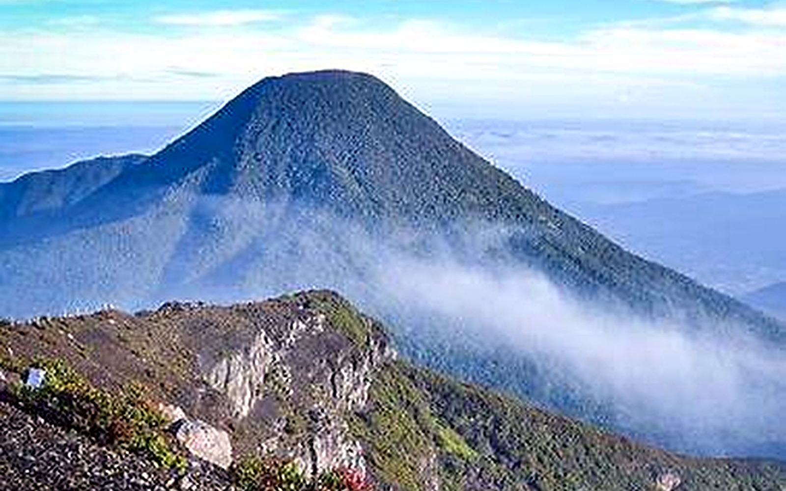 Gunung Sumbing